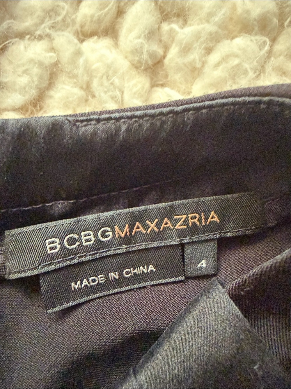 BCBGMAXAZRIA Vintage Black High Pleated Neck Cap Sleeve Dress with Belt Size 4 - Picture 4 of 10